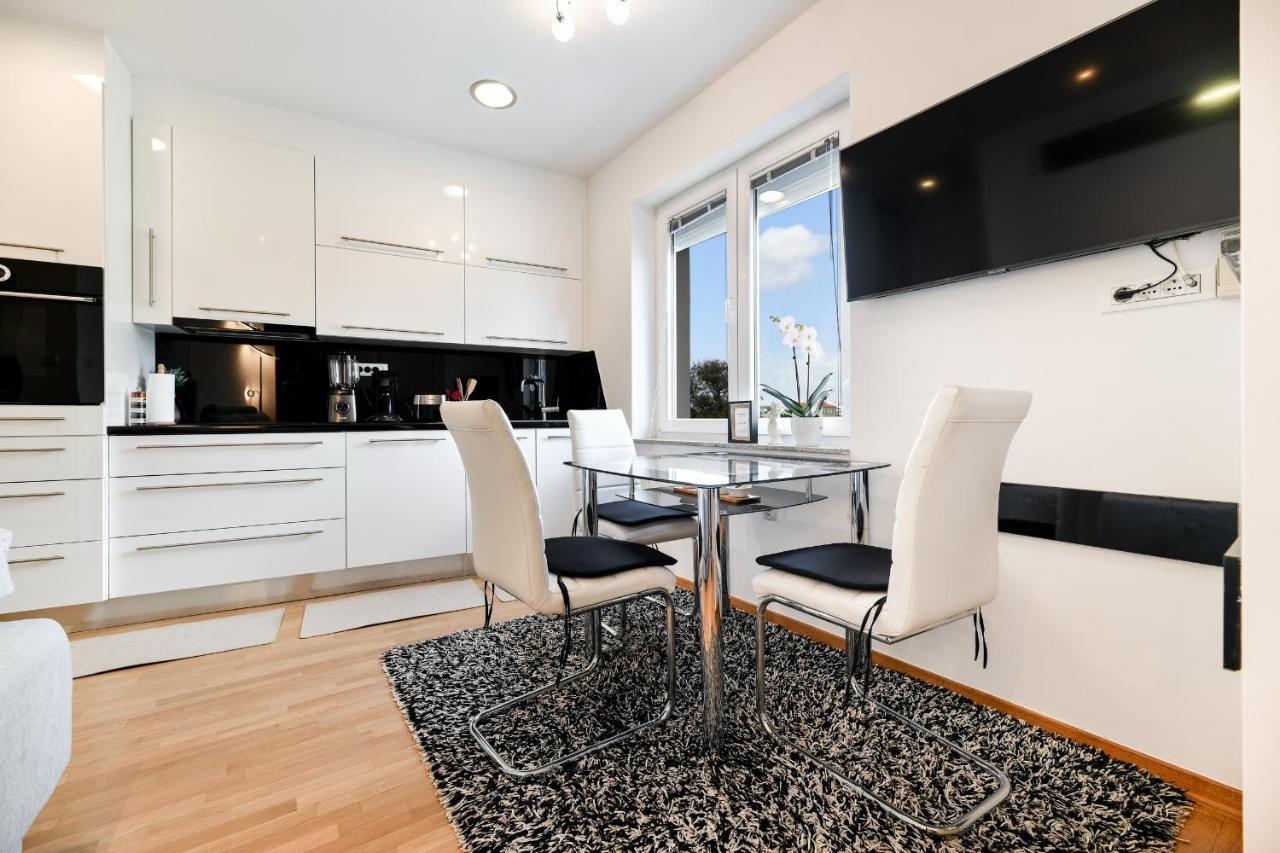Lauris Luxury Apartment Zadar Ngoại thất bức ảnh